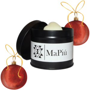 black tin candle feels like christmas, pine, eucalyptus, orange, pear, cinnamon, clove, vanilla