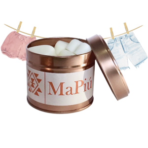 hearts vegan soy scented wax melts tin, fresh linen, clean, fresh scent, carnation, rose, jasmine, lily, musk, sandalwood