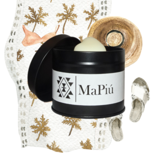 black tin vegan candle, aromatherapy, sea salt and wood sag, luxurious fragrance sea salt