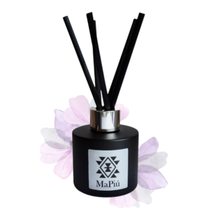 reed diffuser natural warm hug, delicious, calm, coconut, cocoa, vanilla, floral, amber, musk