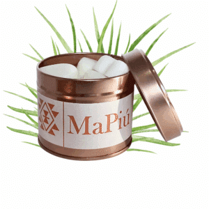 heart shaped vegan fresh cut grass soy wax melts eco friendly with green notes rose cyclamen fragrance mapiu uk